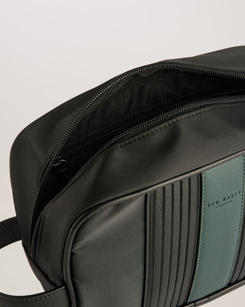 {{ product.type }} - Ted Baker London - Kosovo - RUSSO